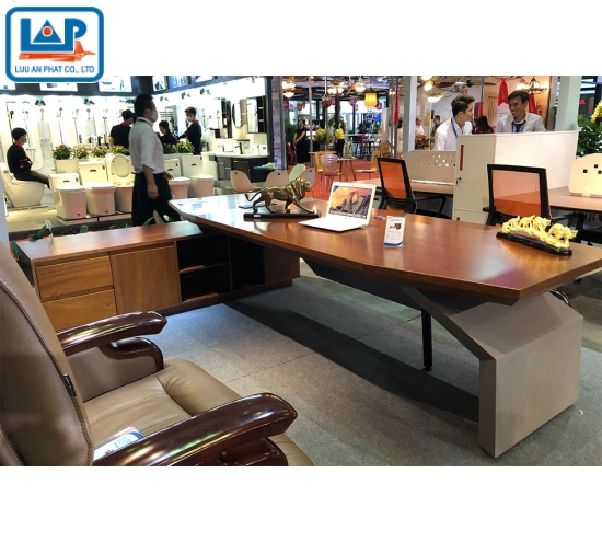 Bàn lãnh đạo Veneer DT3020VM20