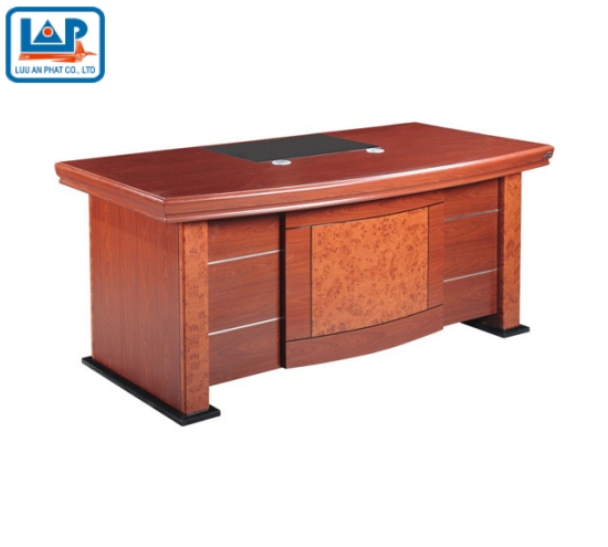 Bàn lãnh đạo DT1680H35