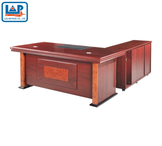 Bàn lãnh đạo DT1680H37